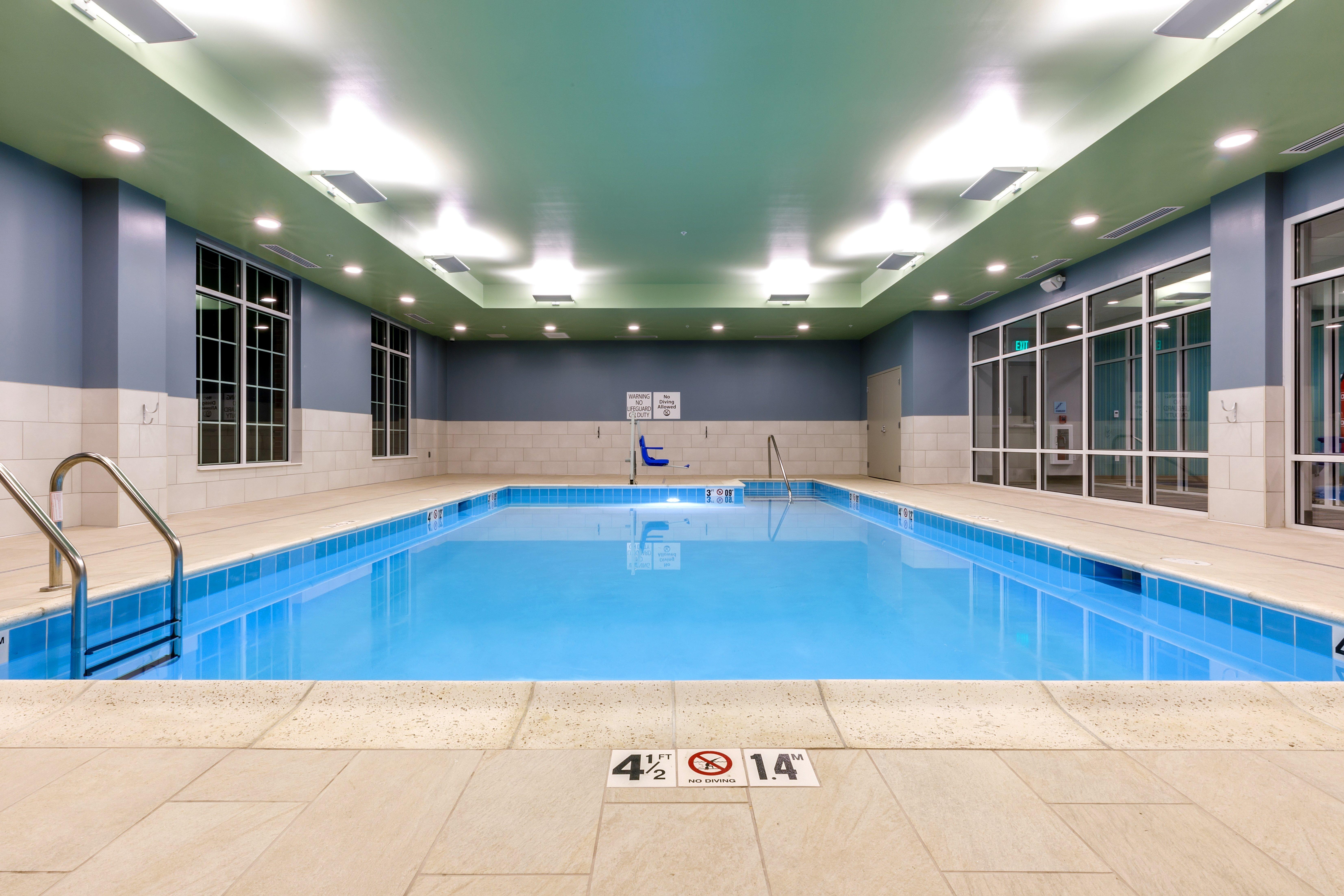 Holiday Inn Express & Suites - Sturbridge By Ihg Exteriör bild