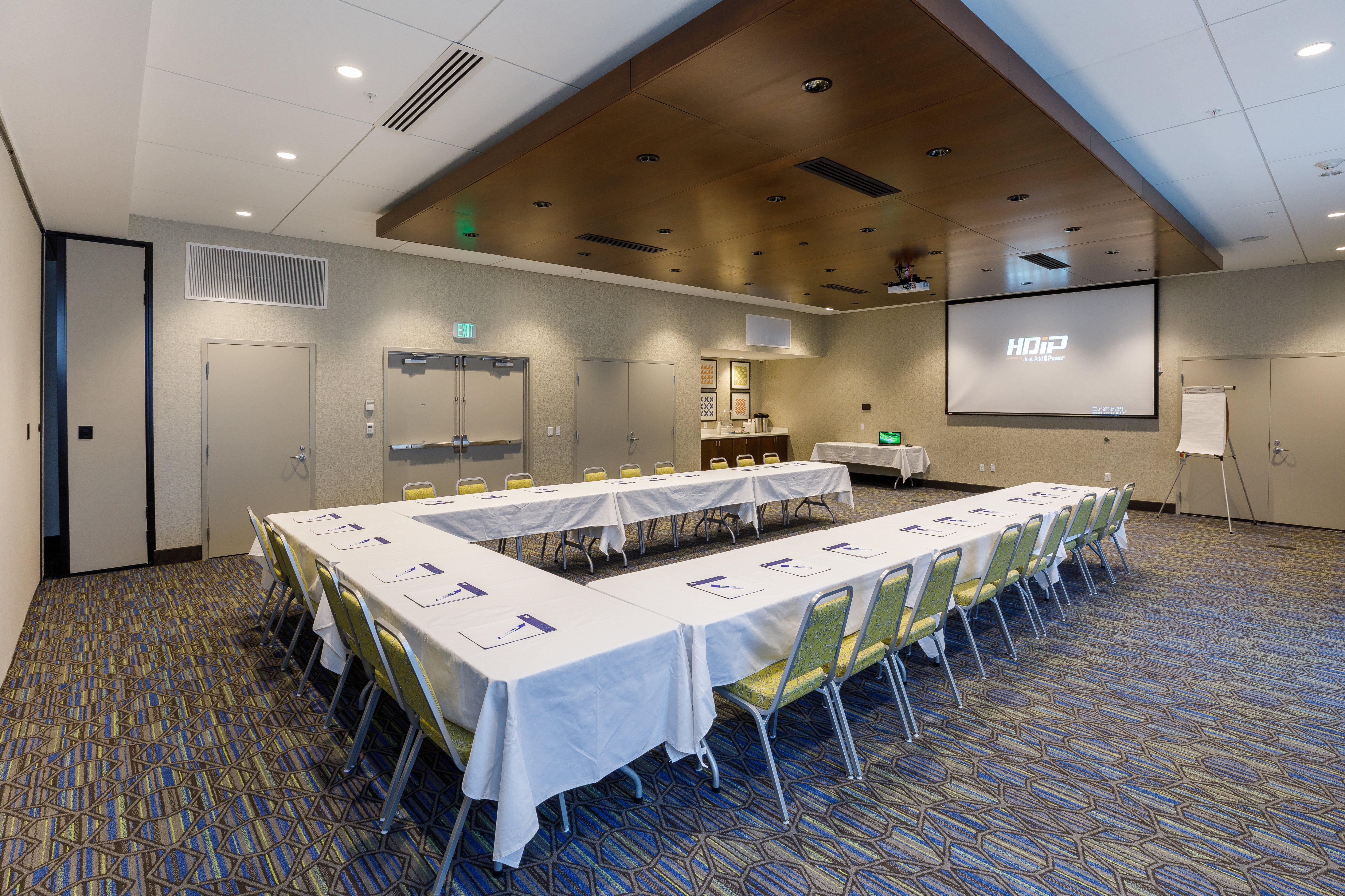 Holiday Inn Express & Suites - Sturbridge By Ihg Exteriör bild